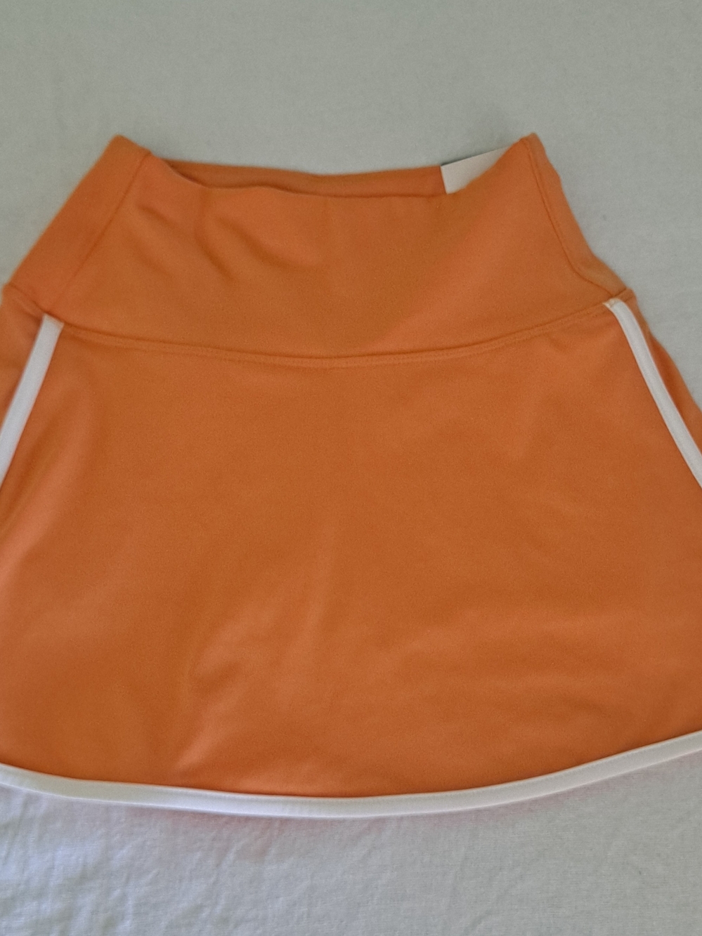 Women' DSG High Waisted Orange Athletic Skort with White Trim Size XS